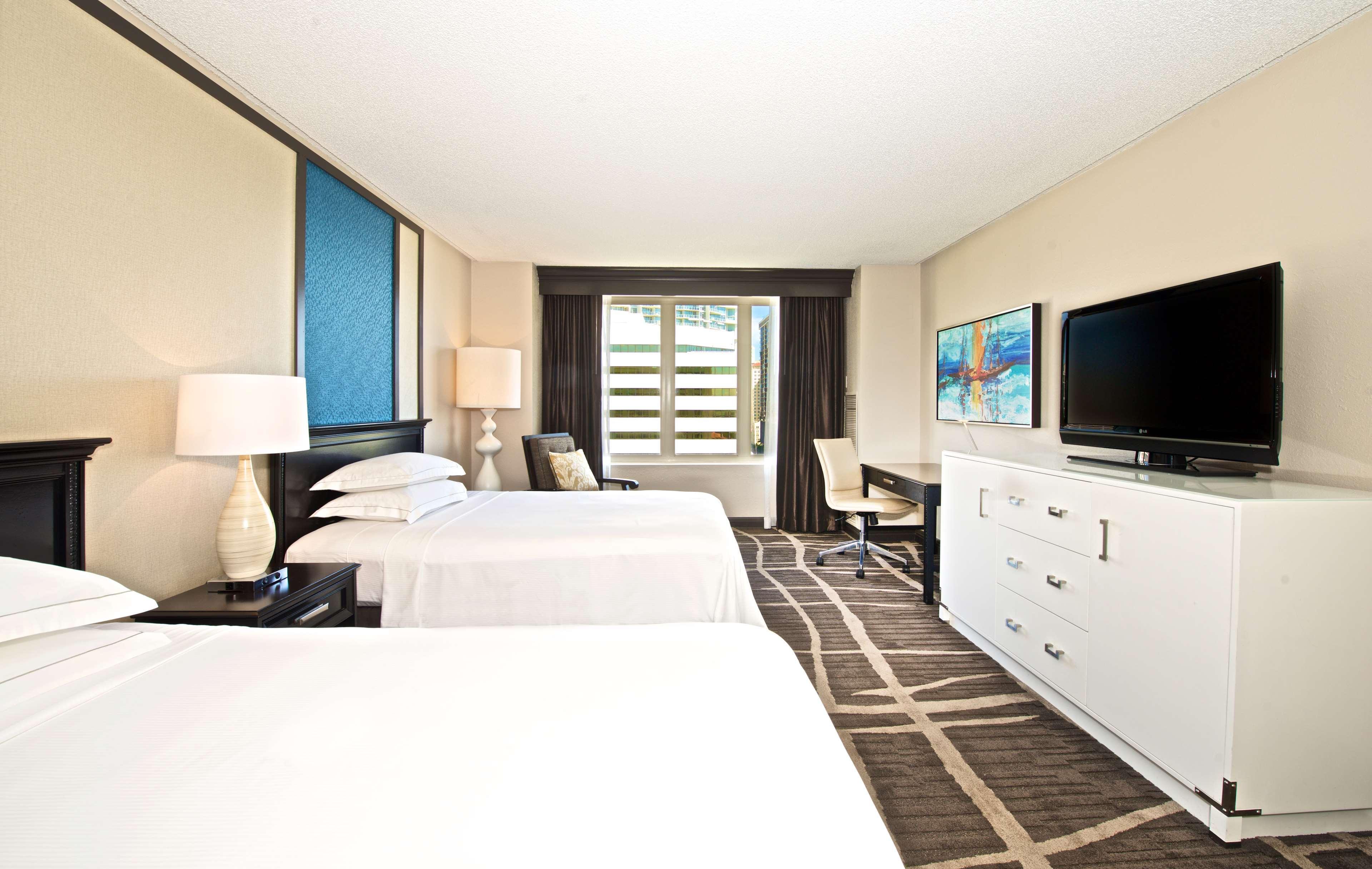 Hilton St. Petersburg Bayfront Hotel Bagian luar foto