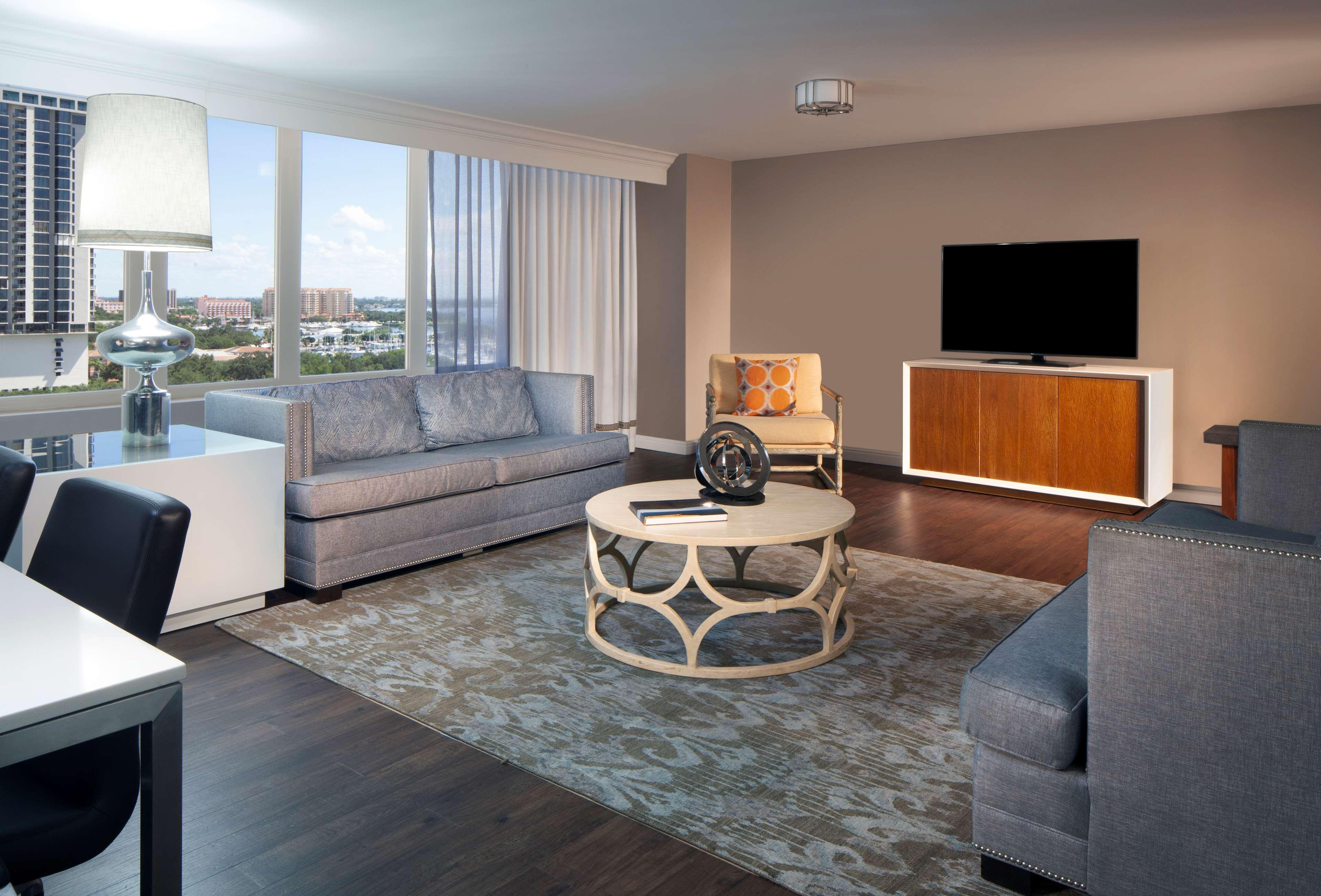 Hilton St. Petersburg Bayfront Hotel Bagian luar foto